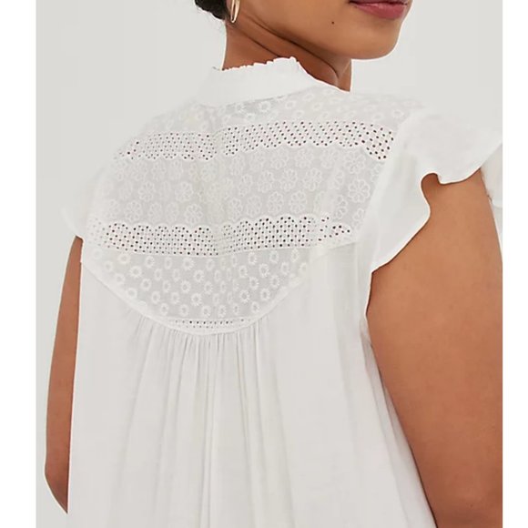 Torrid 3 Flutter Sleeve Peasant Blouse - White 3X 22 24 - Picture 6 of 9